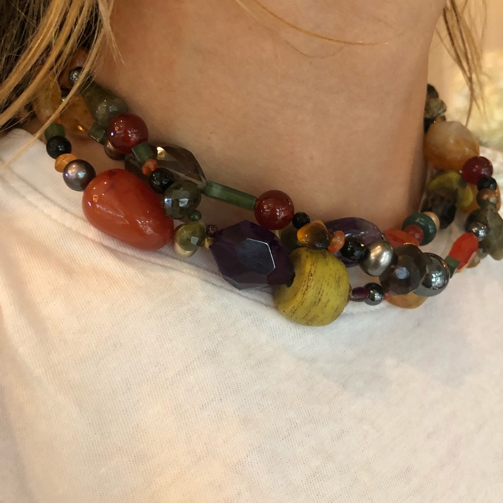 Multicolored Rhinestone Necklace - Picture 2 of 3